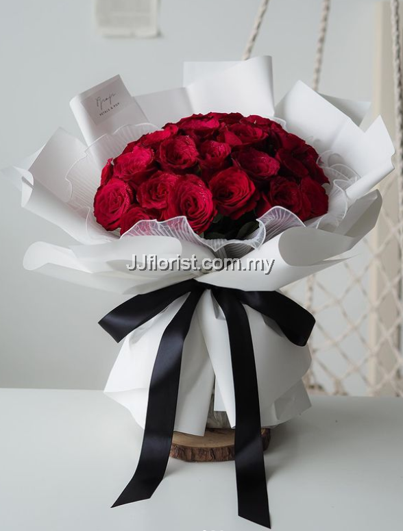 33 Red Roses Bouquets